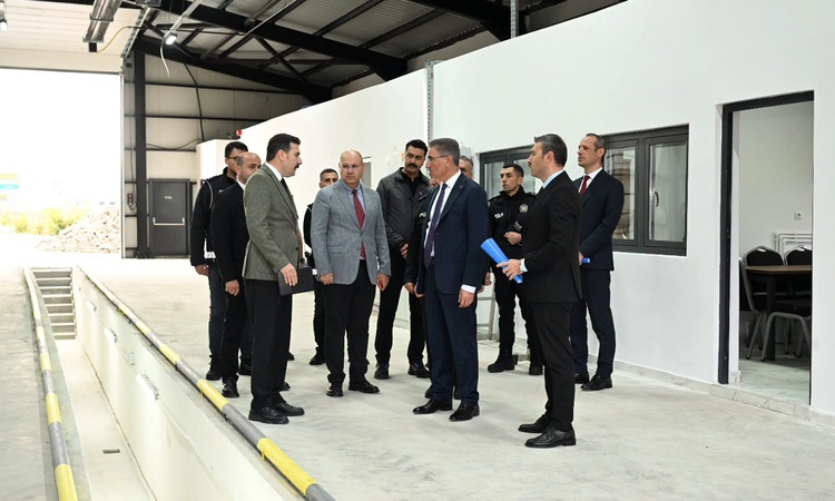 Son Gelişme: Erzurum Valisi Aydın Baruş, yenilenen Aşkale Uygulama Noktası'nda inceleme yaptı - Son Dakika Bil