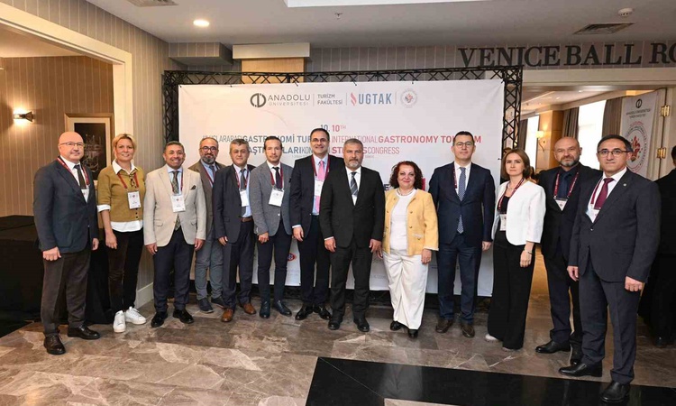 Son Gelişme: Eskişehir'de Anadolu Üniversitesi'nin gastronomi kongresi 303 bildiriyle resmen start aldı: Geliş