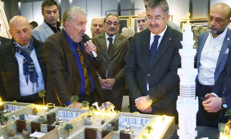 Son Gelişme: Eskişehir'de mukaddes emanetler sergisi 21-25 Ekim 2026'da ziyaret edilebilecek - Son Dakika Bilg