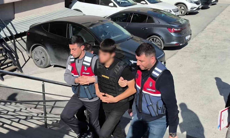 Son Gelişme: Eskişehir Tepebaşı'nda amcasının ölümüne neden olan 15 yaşındaki çocuk hakkında tutuklama kararı
