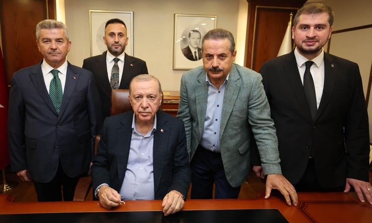 Son Gelişme: Faruk Çelik, Cumhurbaşkanı Erdoğan ile Rize'de görüştü ve Merak Edilenler