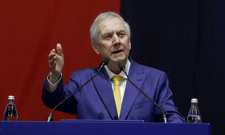 Son Gelişme: Fenerbahçe Başkanı Aziz Yıldırım, Saran yönetimini ibra etmeyeceğini tüm detaylarıyla paylaştı: G