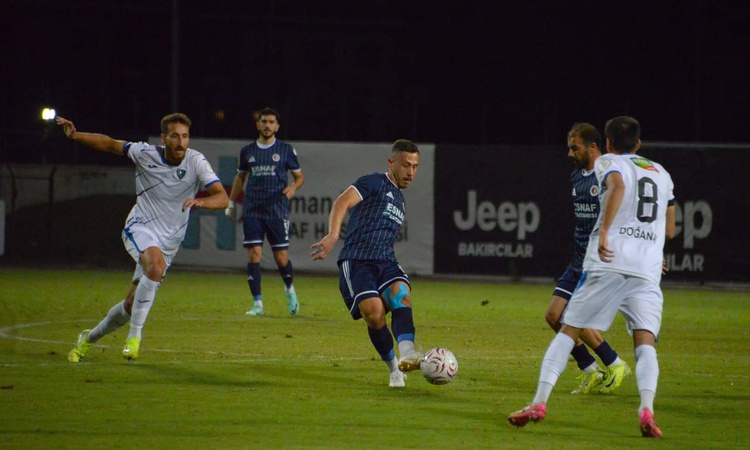 Son Gelişme: Fethiyespor evinde Karacabey Belediyespor'a 0-1 yenildi, 5 haftada 4 puanda kaldı