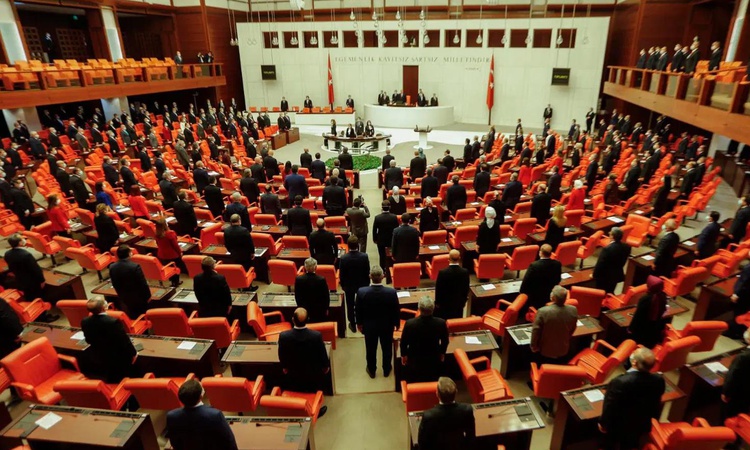 Son Gelişme: Fon krizinde kritik karar! İlk 5 madde Meclis'ten geçti | İşte Tüm Ayrıntılar