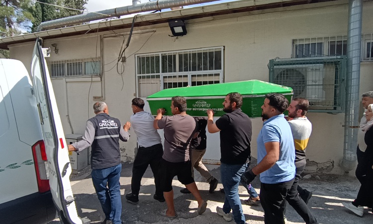 Son Gelişme: Gaziantep'te bıçaklanan 16 yaşındaki çocuğun cenazesi ailesine teslim edildi | İşte Tüm Ayrıntıla