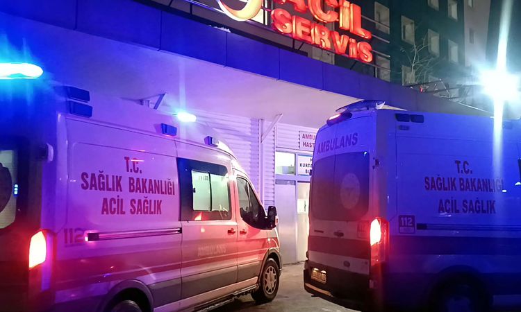 Son Gelişme: Gaziantep'te Parkta Kavga: 17 Yaşındaki Genç yaşamını yitirdi: Gelişmeler Takip Ediliyor