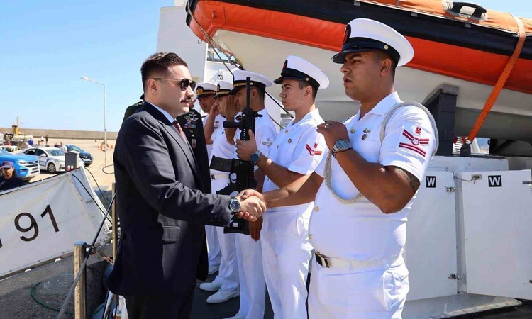 Son Gelişme: Gökçeada Kaymakamı Osman Acar, 19 Eylül'de halka açılan TCSG-91 botunu ziyaret etti | İşte Tüm Ay
