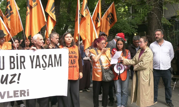 Son Gelişme: Halkevleri, emekli polisin intiharı sonrası Ankara'da düşük aylıkları protesto etti | İşte Tüm Ay