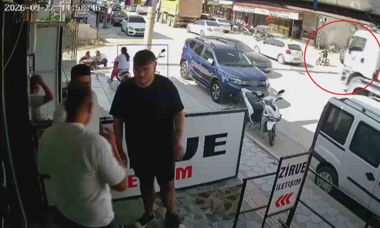 Son Gelişme: Hatay'da hafriyat kamyonunun kör noktasındaki bisikletli çocuk saniyelerle ölümden döndü | İşte T