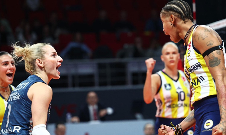 Son Gelişme: İstanbul'da sağanak nedeniyle Fenerbahçe-Göztepe maçı ertelendi - Son Dakika Bilgileri