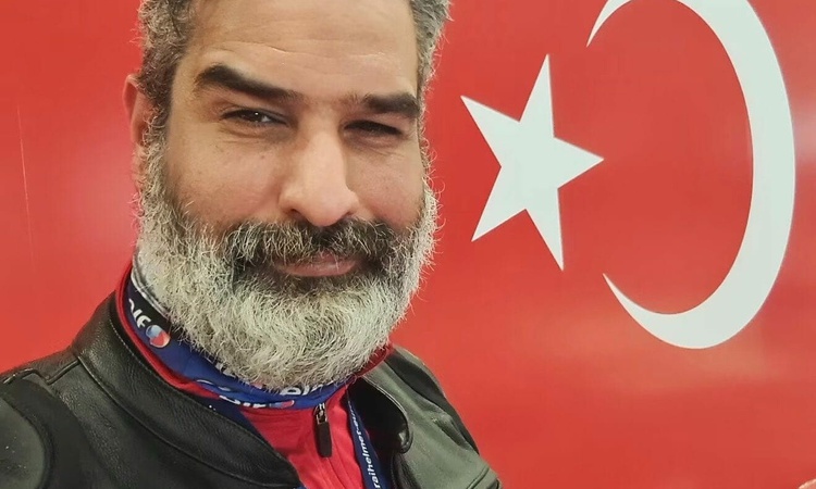 Son Gelişme: İzmir Dikili'de motosikletli sanal medya içerik üreticisi TIR'a çarparak öldü | İşte Tüm Ayrıntıl