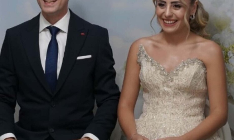 Son Gelişme: İzmir'de kan donduran olay! Polis memuru, 3 Ekim'de nişanlandığı avukatı öldürüp intihar etti