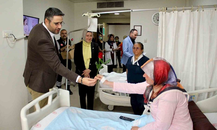 Son Gelişme: Kayseri Devlet Hastanesi'nde Hasta Hakları Günü için farkındalık etkinliği düzenlendi