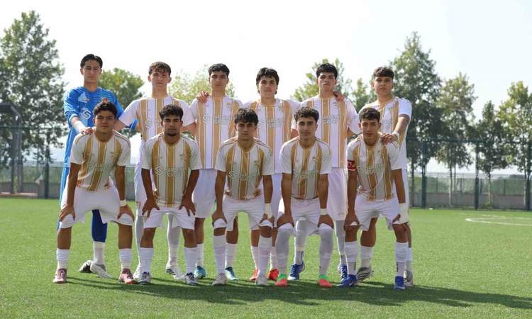 Son Gelişme: Kayserispor U19, Osmaniyespor'u 4-1 yenip 3'te 3 yaparak 9 puana ulaştı | İşte Tüm Ayrıntılar