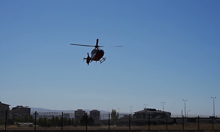 Son Gelişme: Kırıkkale’de sağlık durumları ağırlaşan iki çocuk, hava ambulansıyla Ankara’ya sevk edildi ve Mer