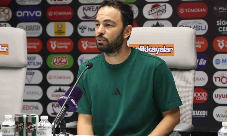 Son Gelişme: Kocaelispor'dan Konyaspor'a 2-1'lik Galibiyet: Gelişmeler Takip Ediliyor