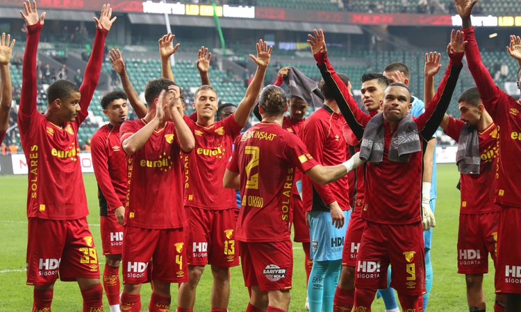 Son Gelişme: Kocaelispor Göztepe'ye 2-1 yenildi, bu sezon sahasındaki ilk yenilgisini yaşadı | İşte Tüm Ayrınt