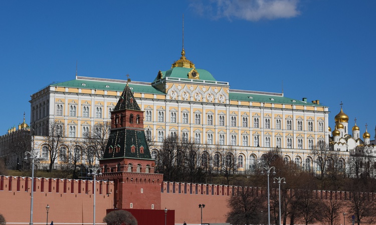 Son Gelişme: Kremlin Sözcüsü Peskov, müzakerelerin askeri operasyonları kısıtlamayacağını söyledi: Gelişmeler