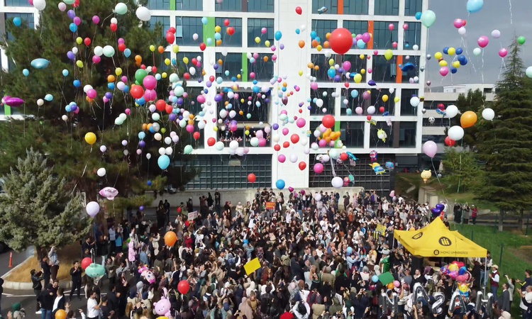 Son Gelişme: Malatya'da lösemiyi yenen 10 yaşındaki Hasan Hüseyin için balon uçuruldu