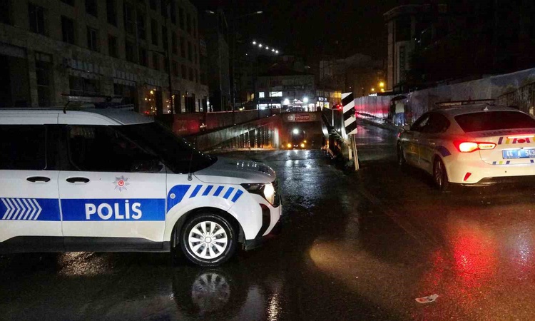 Son Gelişme: Malatya’da sağanak yağış nedeniyle altgeçit kapatıldı ve Merak Edilenler