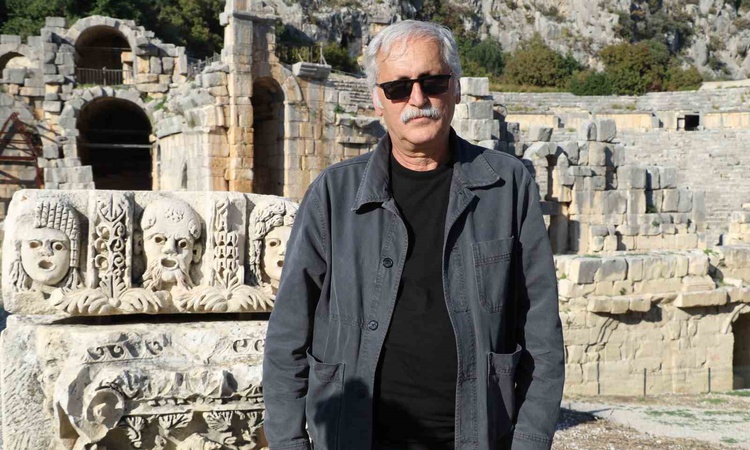 Son Gelişme: Prof. Dr. Çevik, Aperlai'deki atıklara 'Gitmez olaydım' diyerek tepki gösterdi. ve Merak Edilenle