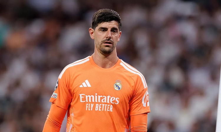 Son Gelişme: Real Madrid'de Courtois grip nedeniyle kadroda yok, yerine Voloshyn kadroya girdi