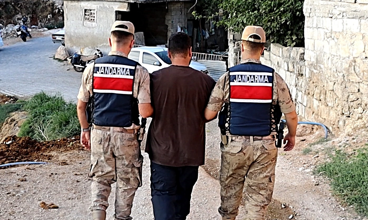 Son Gelişme: Şanlıurfa’da 9 yıl 2 ay kesinleşmiş hapis cezası bulunan şahıs yakalandı - Son Dakika Bilgileri