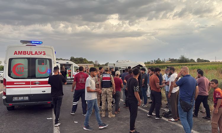 Son Gelişme: Şanlıurfa’da tarım işçilerini taşıyan minibüs kanala devrildi; 19 yaralı ve Merak Edilenler