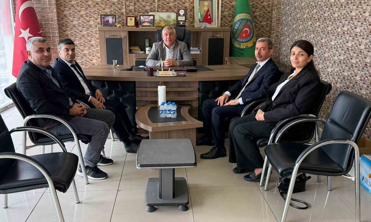 Son Gelişme: SGK heyeti Cizre Ziraat Odası'nı ziyaret etti, çiftçilerin prim koşulları görüşüldü