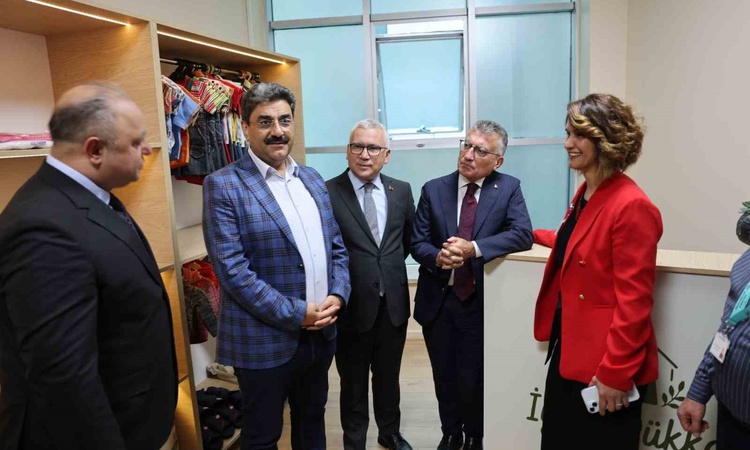 Son Gelişme: Sivas Numune Hastanesi'nde İyilik Dükkanı hastalara ücretsiz hizmete resmen start aldı | İşte Tüm