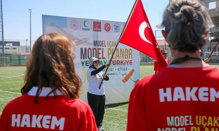 Son Gelişme: Sivas'ta Model Uçak-Planör Şampiyonası resmen start aldı