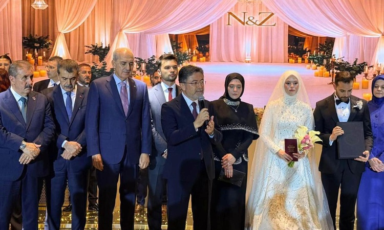 Son Gelişme: Tarım Bakanı İbrahim Yumaklı'nın mutlu günü! Kızı Nihan dünyaevine girdi ve Merak Edilenler