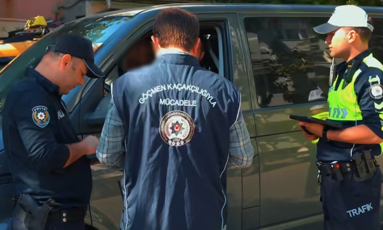 Son Gelişme: Tekirdağ'da göçle mücadelede 3 bin 551 kişi sorgulandı, 6 Türk vatandaşı yakalandı | İşte Tüm Ayr