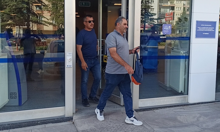 Son Gelişme: Telefon dolandırıcılarından son anda kurtuldu