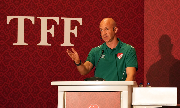 Son Gelişme: TFF, MHK başkanlığına eski İngiliz hakem Anthony Taylor'ı getirdi