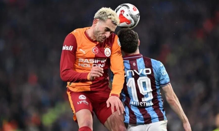 Son Gelişme: Trabzonspor - Galatasaray maç kadrosu! İlk 11'ler netlik kazandı mu?