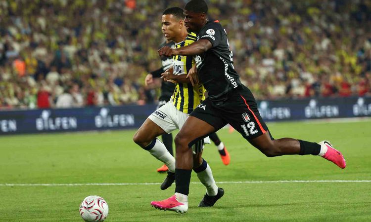 Son Gelişme: Trendyol Süper Lig: Fenerbahçe: 1 - Beşiktaş: 1 (İlk yarı): Gelişmeler Takip Ediliyor