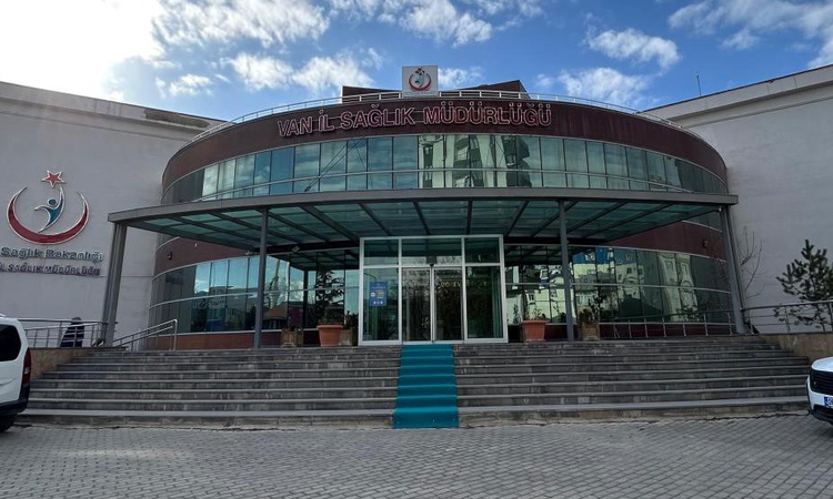 Son Gelişme: Van'a 131. DHY kurasıyla 70'i uzman olmak üzere 91 hekim kadrosu tahsis edildi ve Merak Edilenler