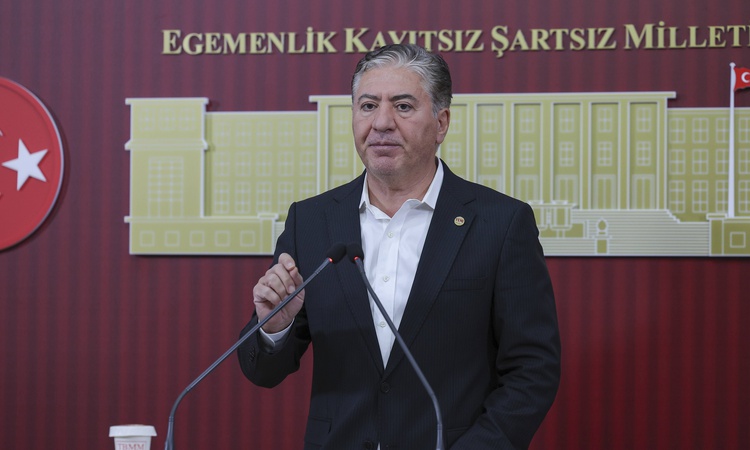 Son Gelişme: Yeni Parti Grup Başkanvekili Emir, CHP TBMM hesabının boşaltıldığı iddiasını reddetti - Son Dakik