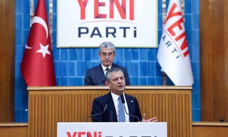 Son Gelişme: Yeni Parti'nin ismi değişecek mi? Yeni Parti hangi partinin ismiyle benzer?