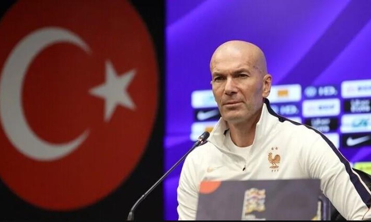 Son Gelişme: Zidane kimdir, Zinedine Zidane kaç yaşında, hangi takımlarda oynadı, Zinedine Zidane aslen nereli
