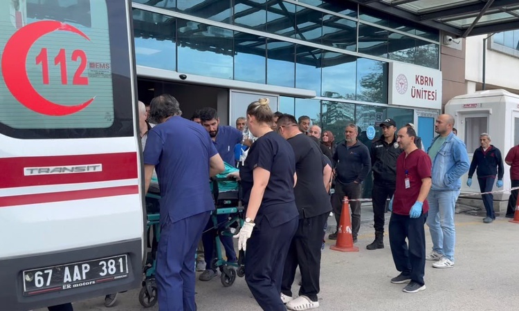 Son Gelişme: Zonguldak Gelik'te grizu patlamasında yaralanan madenci Ankara'ya doğru yola çıktı: Gelişmeler Ta