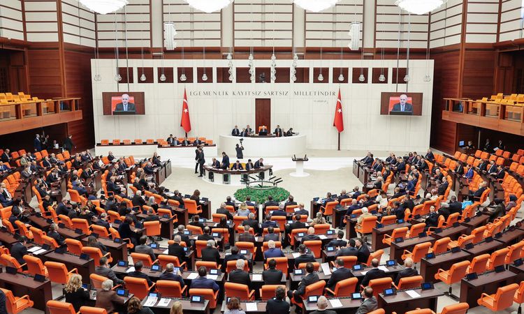 Kritik Açıklama: Suça sürüklenen çocuklara ilişkin düzenlemeleri içeren kanun teklifi, TBMM Genel Kurulu'nda k