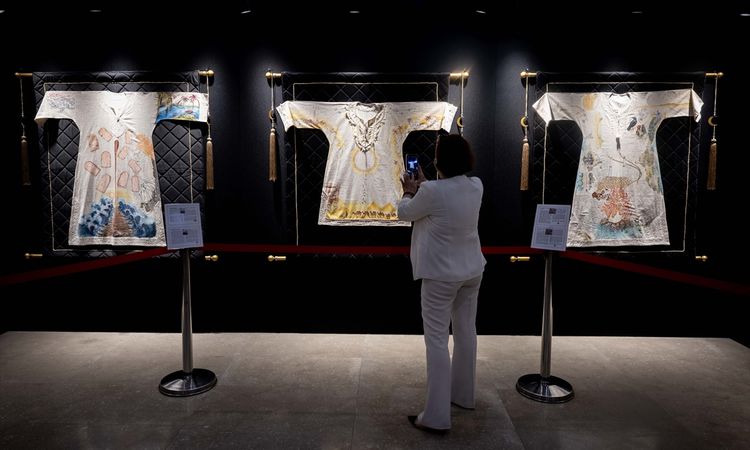 Sultans' Prayer Shirts Exhibition Opened in the Capital - Breaking News