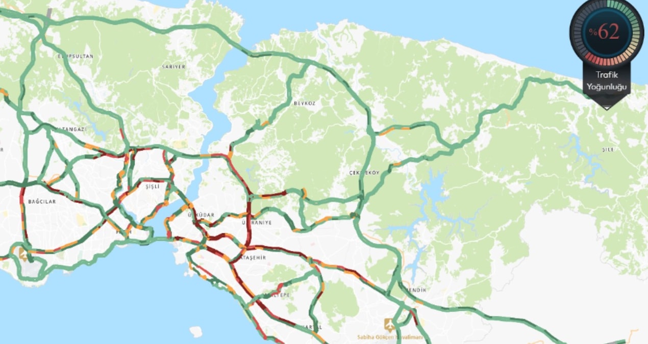 Gündemden Son Bilgiler: Tatil bitti, mesai resmen start aldı. İstanbul'da trafik kilitlendi - En Son Haber: Ge