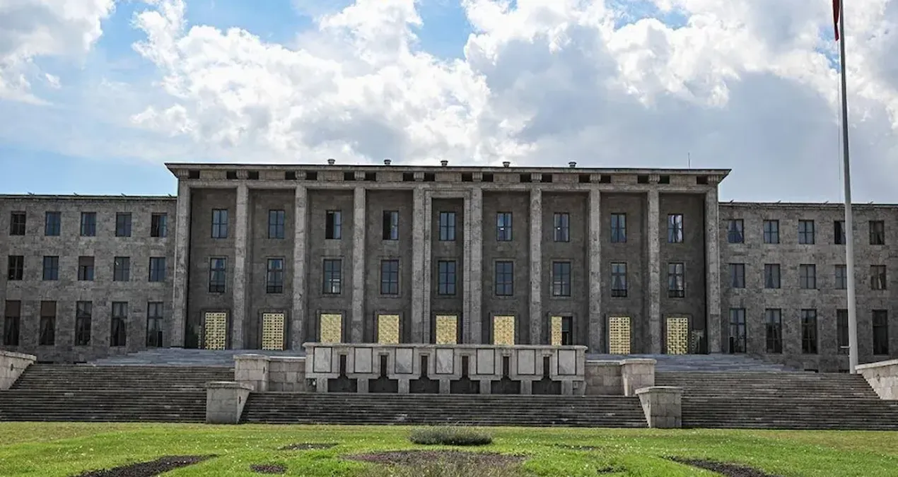 Decision in the sexual abuse case against intern students in the Turkish Grand National Assembly - Last Minute