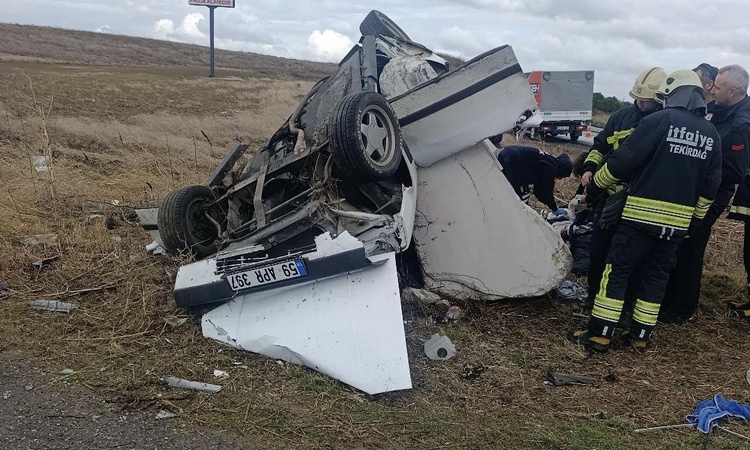 Tekirdağ Muratlı-Süleymanpaşa yolunda otomobil takla attı, 1 genç öldü, 3 kişi yaralandı: Gelişmeler Takip Edi