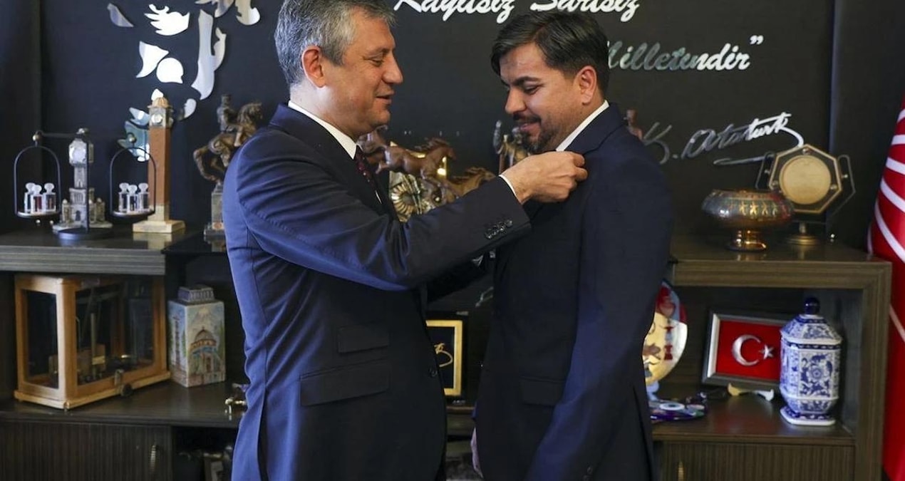 Sıcak Gündem: Tepki artış grafiği çizdi Arif Kocabıyık'ın CHP üyelik işlemleri durduruldu - En Son Haber ve Me