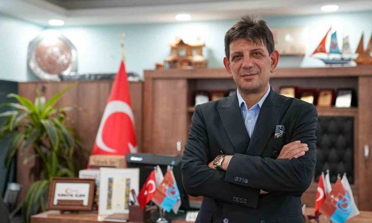 TFF’den Trabzonlular Federasyonu Genel Başkanı İsmail Turgut Öksüz’e ödül