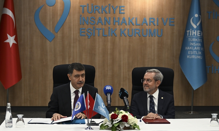 TİHEK ile Ankara Üniversitesi Çocuk Bilim Merkezi Koordinatörlüğü arasında işbirliği protokolü - Son Dakika Bi